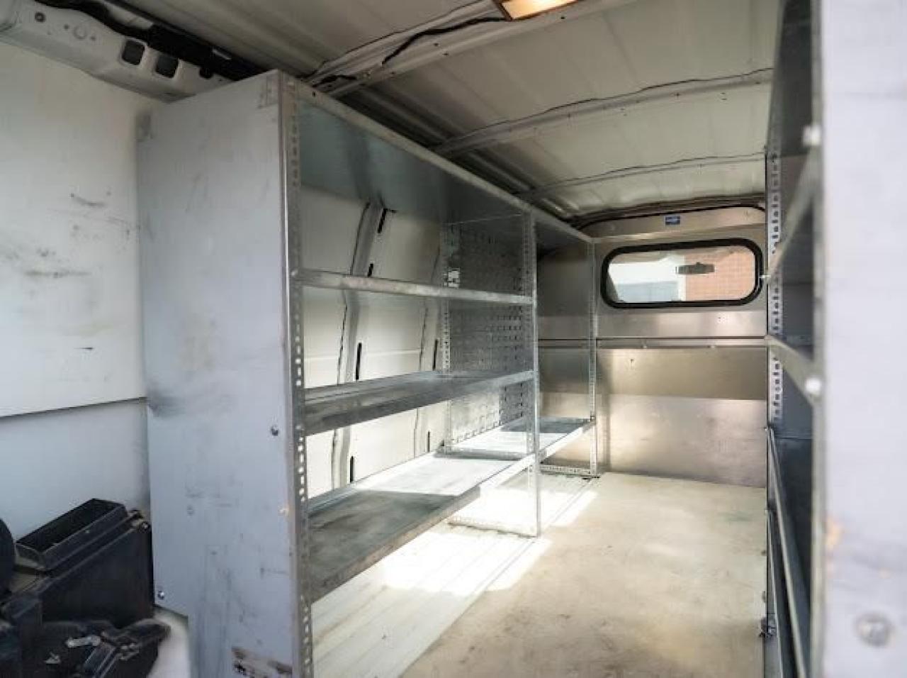 2014 GMC Savana Cargo Van  - Photo #16