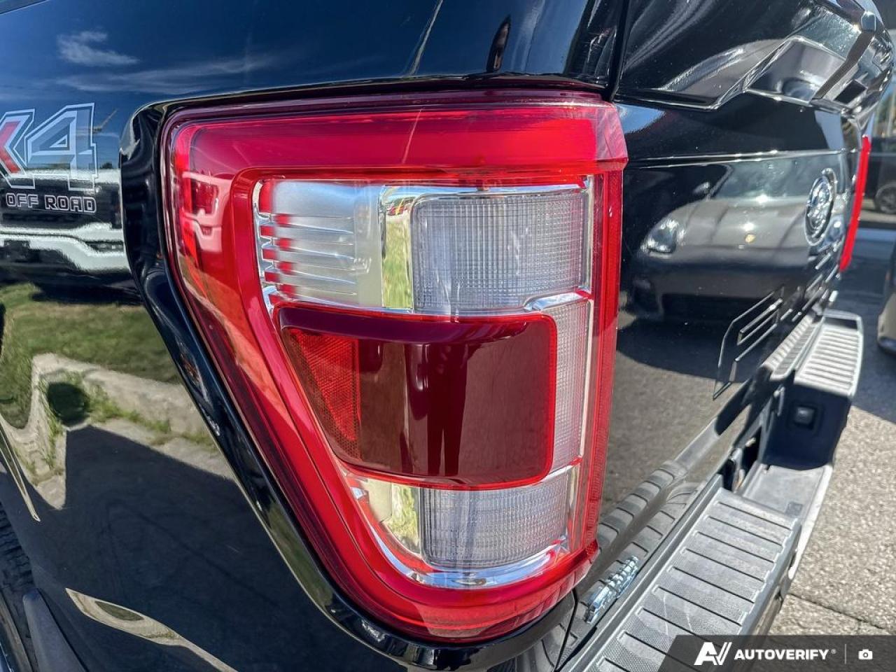 2022 Ford F-150 LARIAT / LEATHER / PANO ROOF / NAV / 3.5 ECO - Photo #7