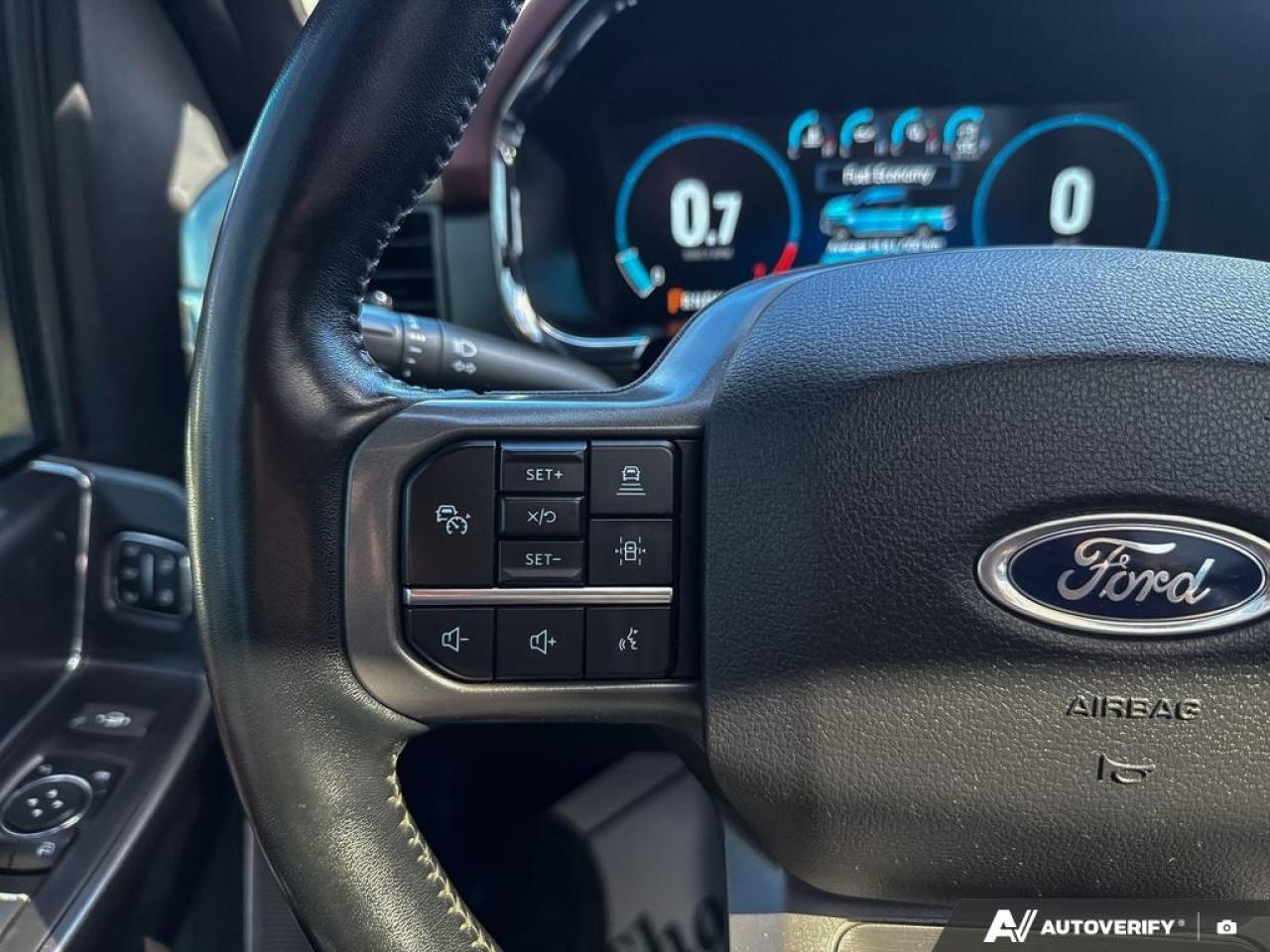 2022 Ford F-150 LARIAT / LEATHER / PANO ROOF / NAV / 3.5 ECO - Photo #20