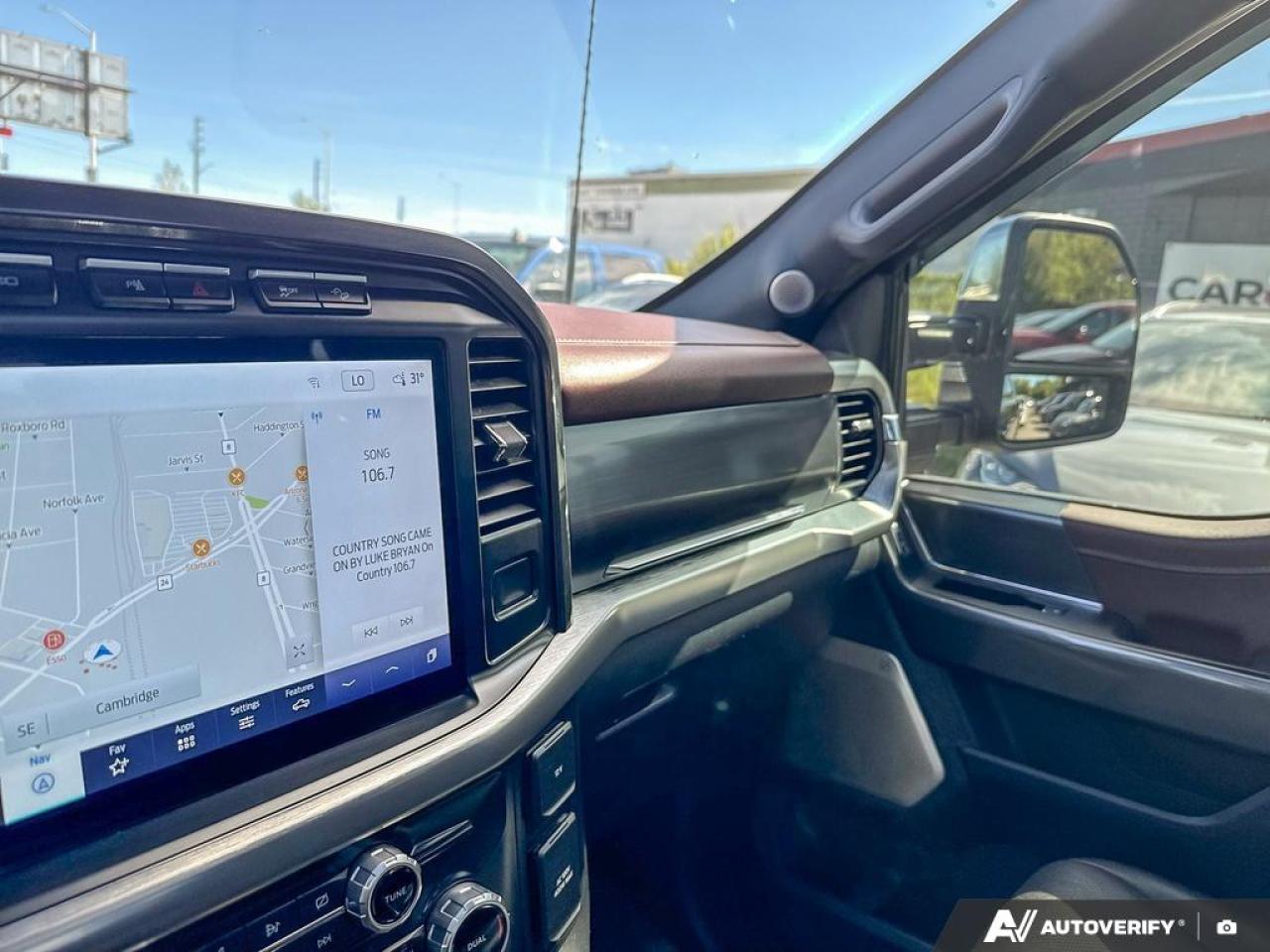 2022 Ford F-150 LARIAT / LEATHER / PANO ROOF / NAV / 3.5 ECO - Photo #23