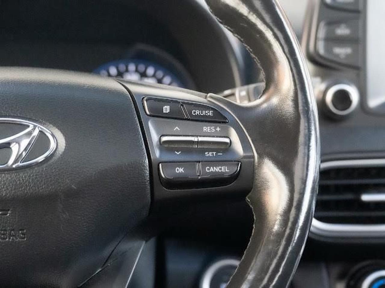 2018 Hyundai KONA LUXURY - Photo #14