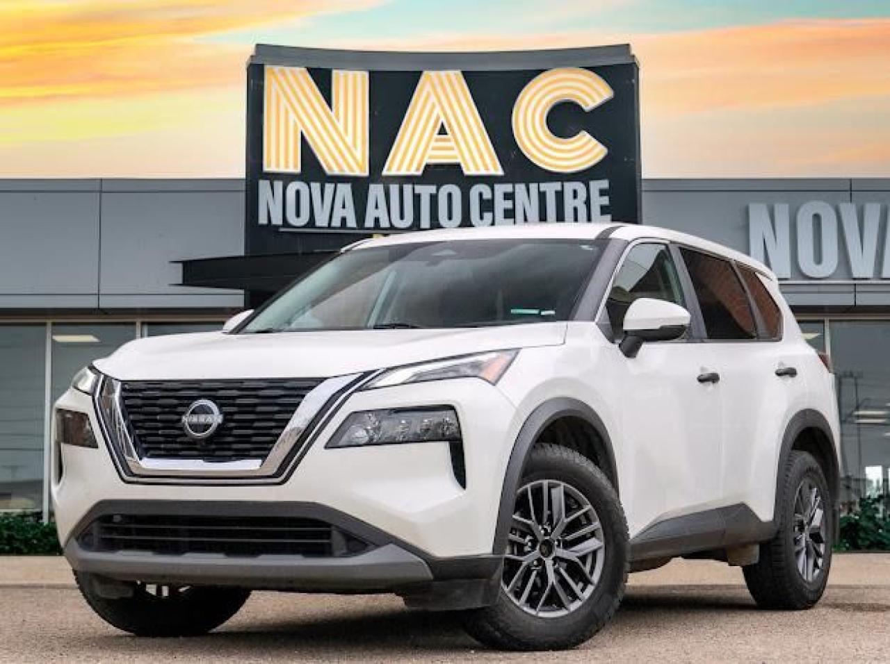 2023 Nissan Rogue S - Photo #1