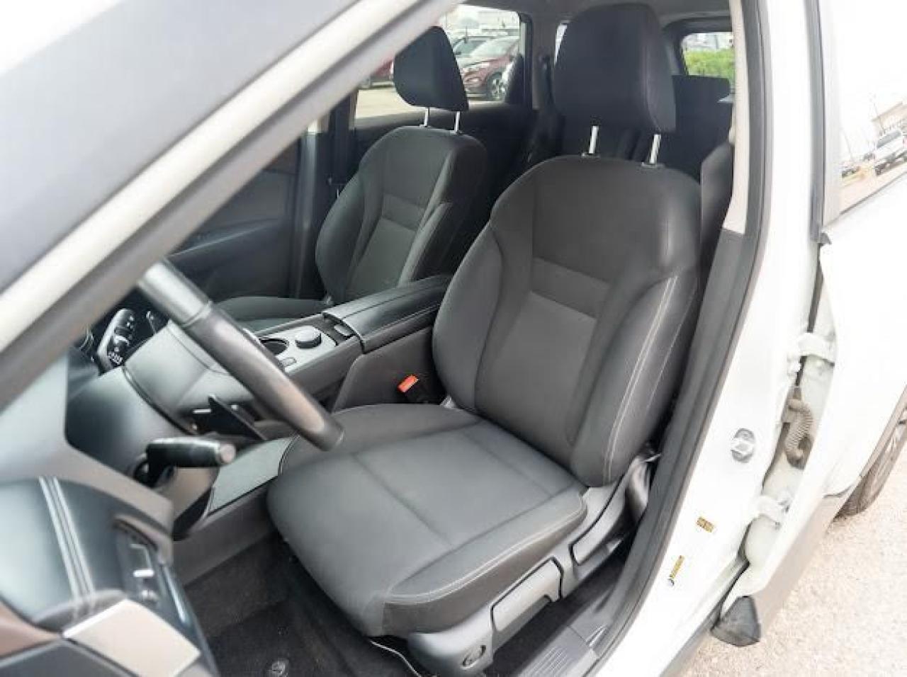 2023 Nissan Rogue S - Photo #8