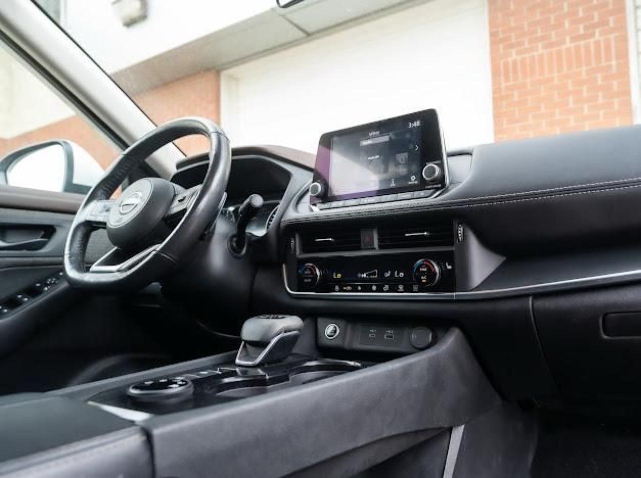 2023 Nissan Rogue S - Photo #21