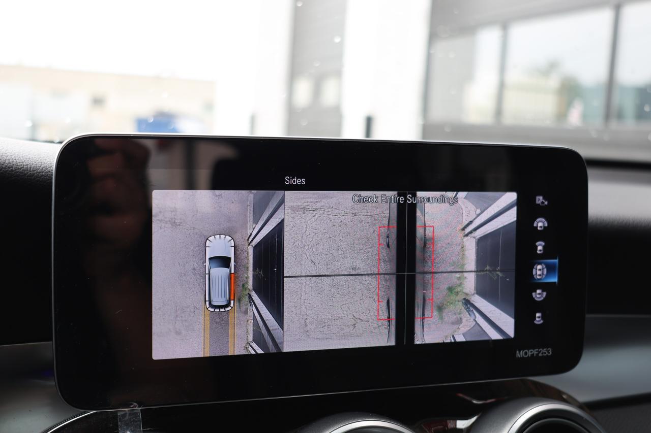 2020 Mercedes-Benz GLC-Class GLC300 4MATIC - AMGPKG|PANO|NAVI|360CAMERA - Photo #17