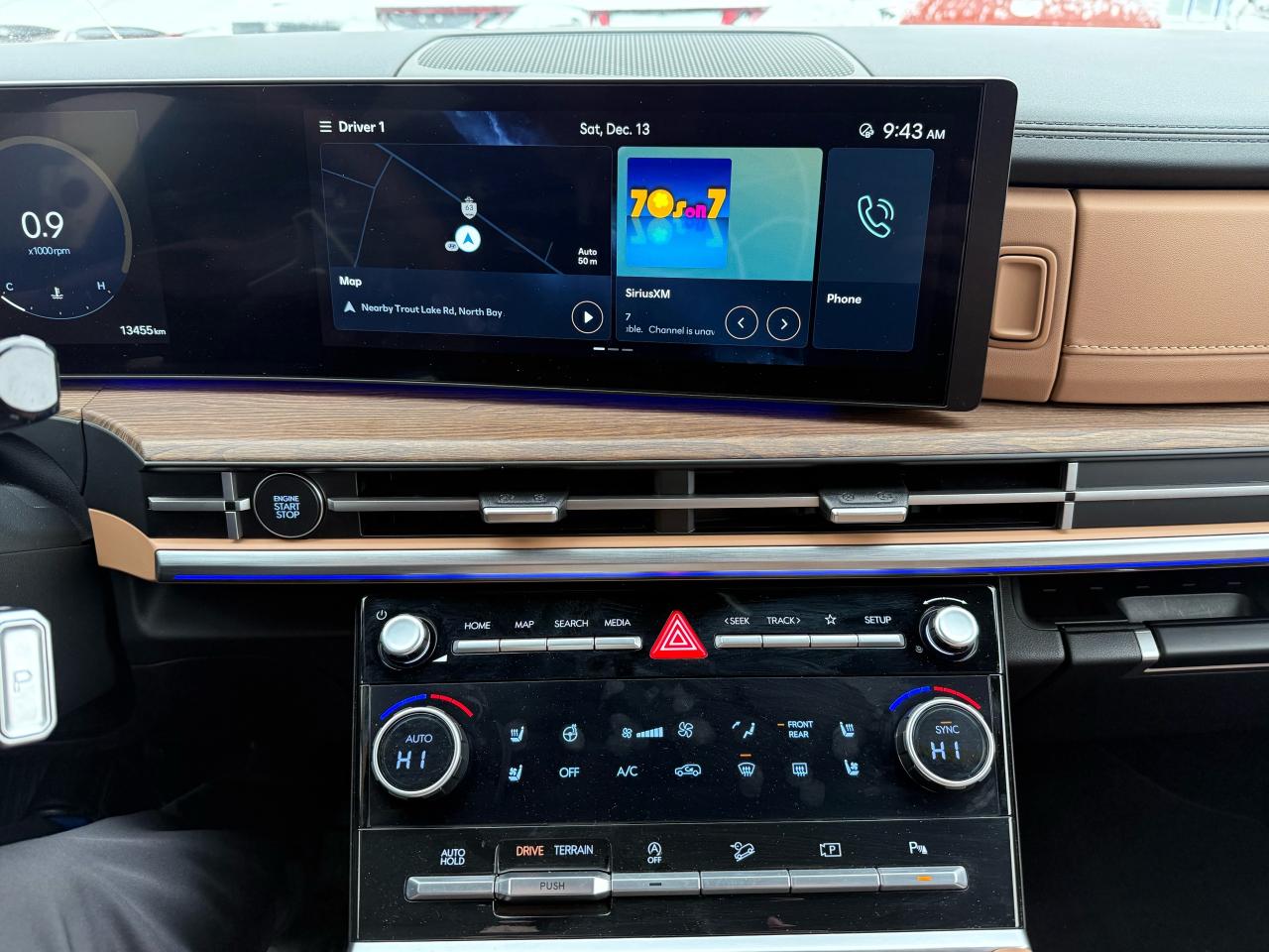 2024 Hyundai Santa Fe Luxury Photo