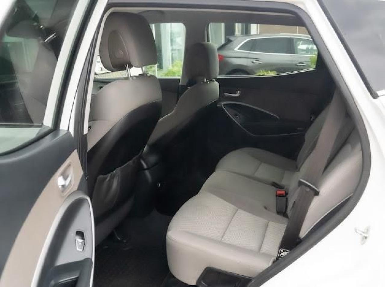 2018 Hyundai Santa Fe Sport 2.4L AWD - Photo #10