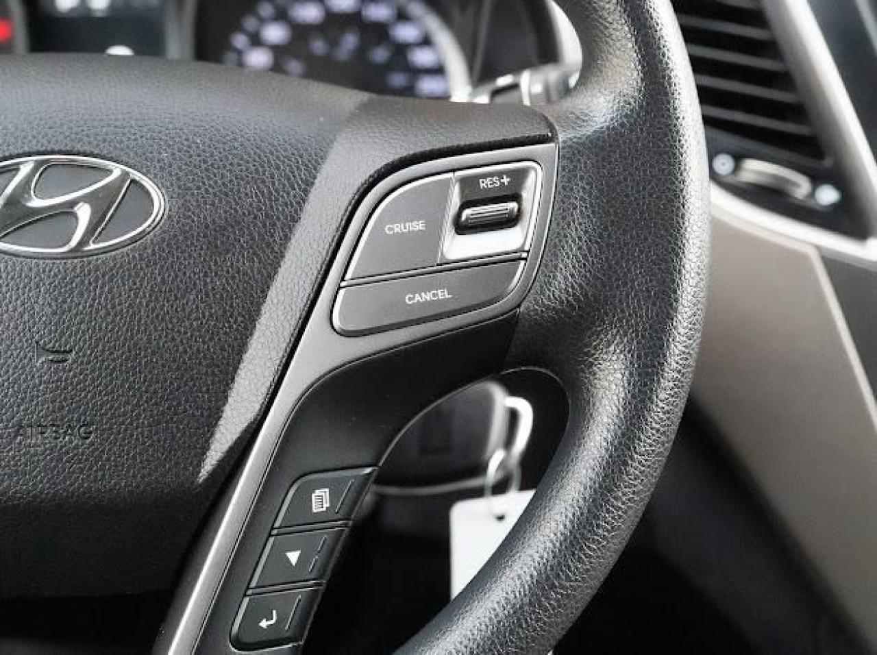 2018 Hyundai Santa Fe Sport 2.4L AWD - Photo #14