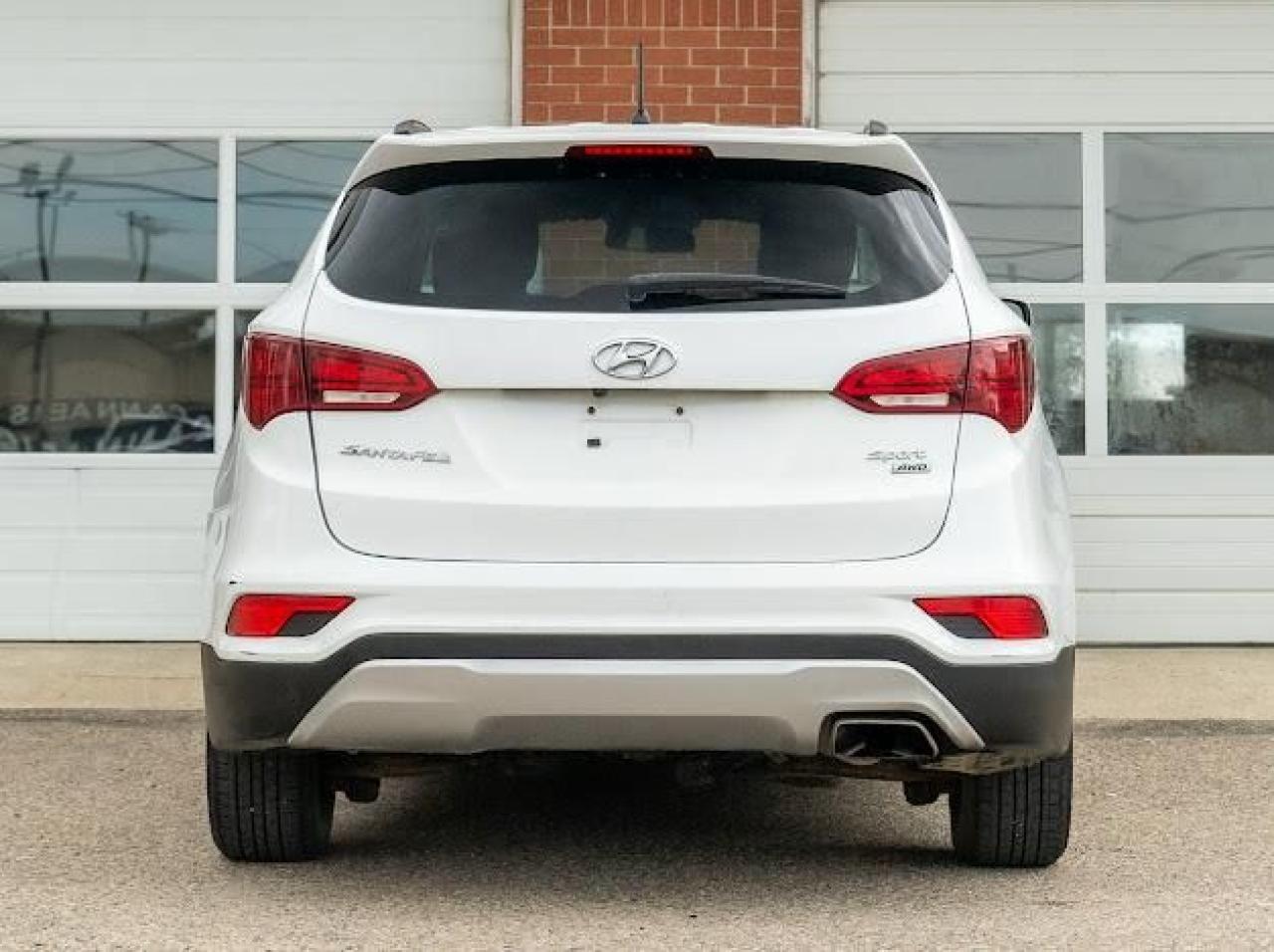 2018 Hyundai Santa Fe Sport 2.4L AWD - Photo #7