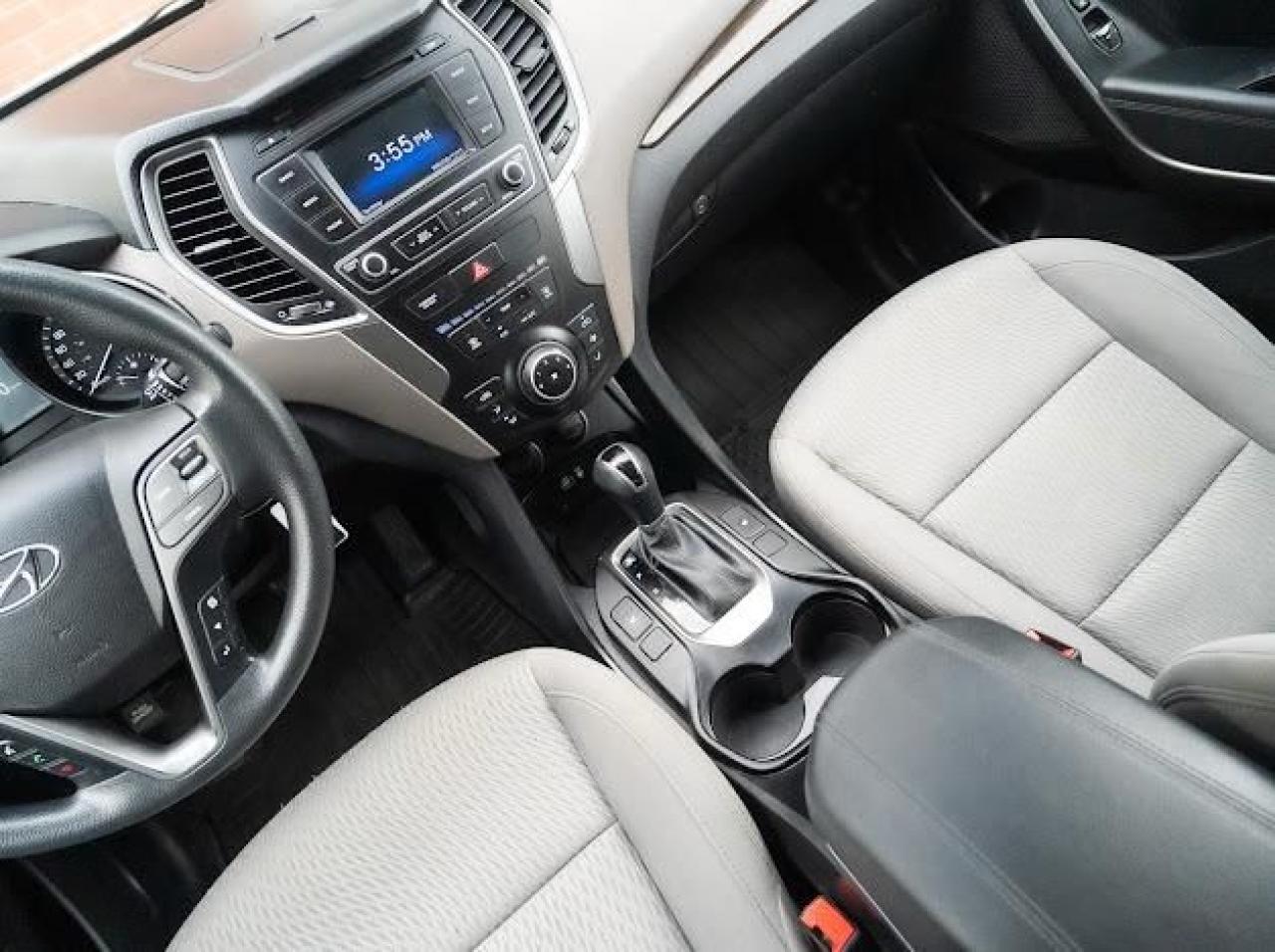 2018 Hyundai Santa Fe Sport 2.4L AWD - Photo #16