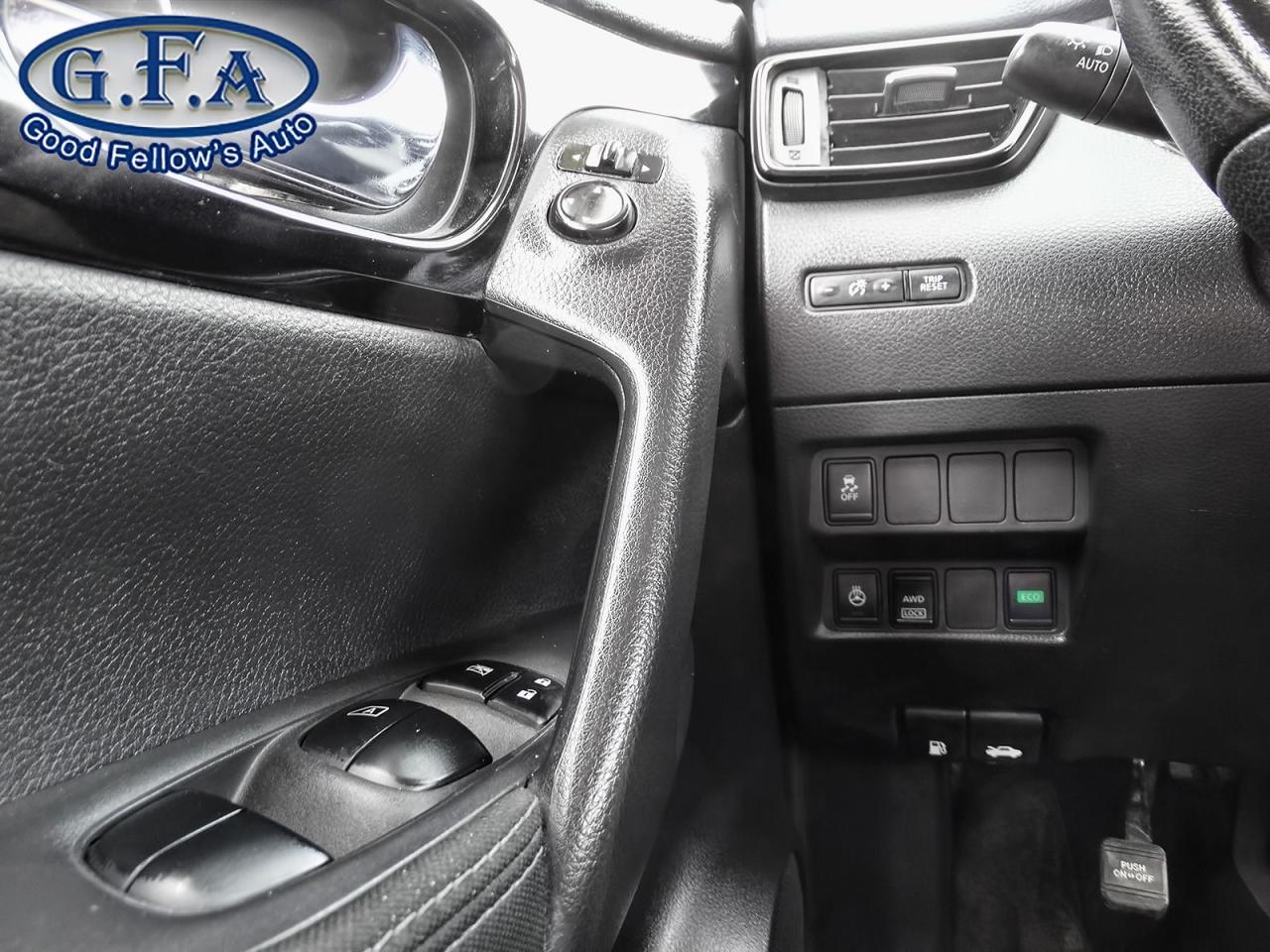 2018 Nissan Qashqai SV MODEL, SUNROOF, AWD, REARVIEW CAMERA, HEATED SE Photo37