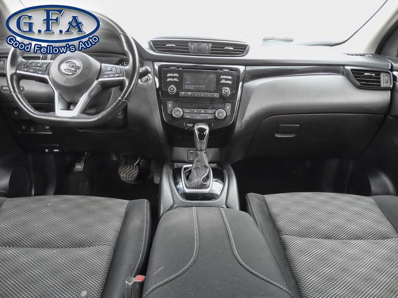 2018 Nissan Qashqai SV MODEL, SUNROOF, AWD, REARVIEW CAMERA, HEATED SE - Photo #10