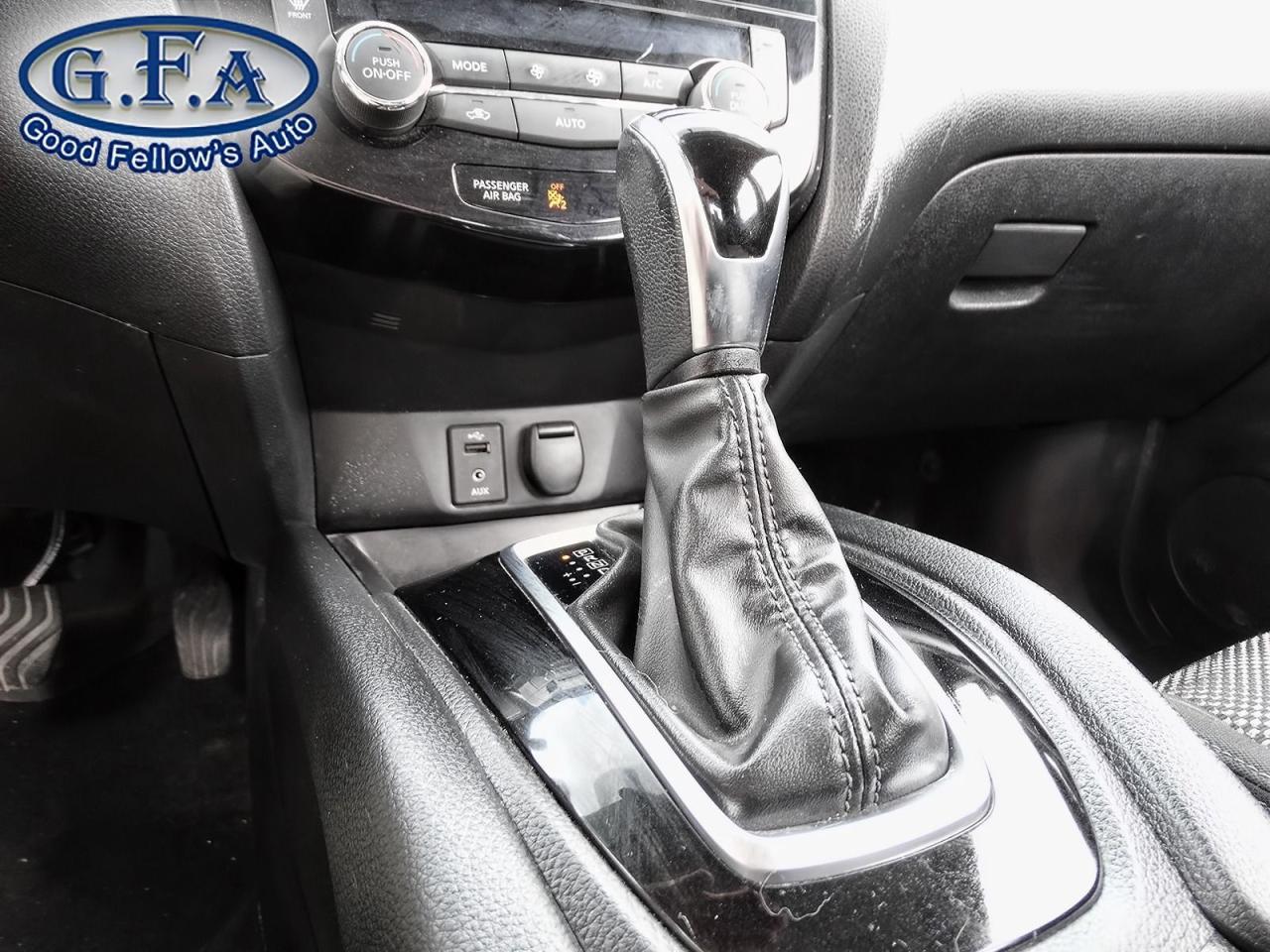 2018 Nissan Qashqai SV MODEL, SUNROOF, AWD, REARVIEW CAMERA, HEATED SE - Photo #14