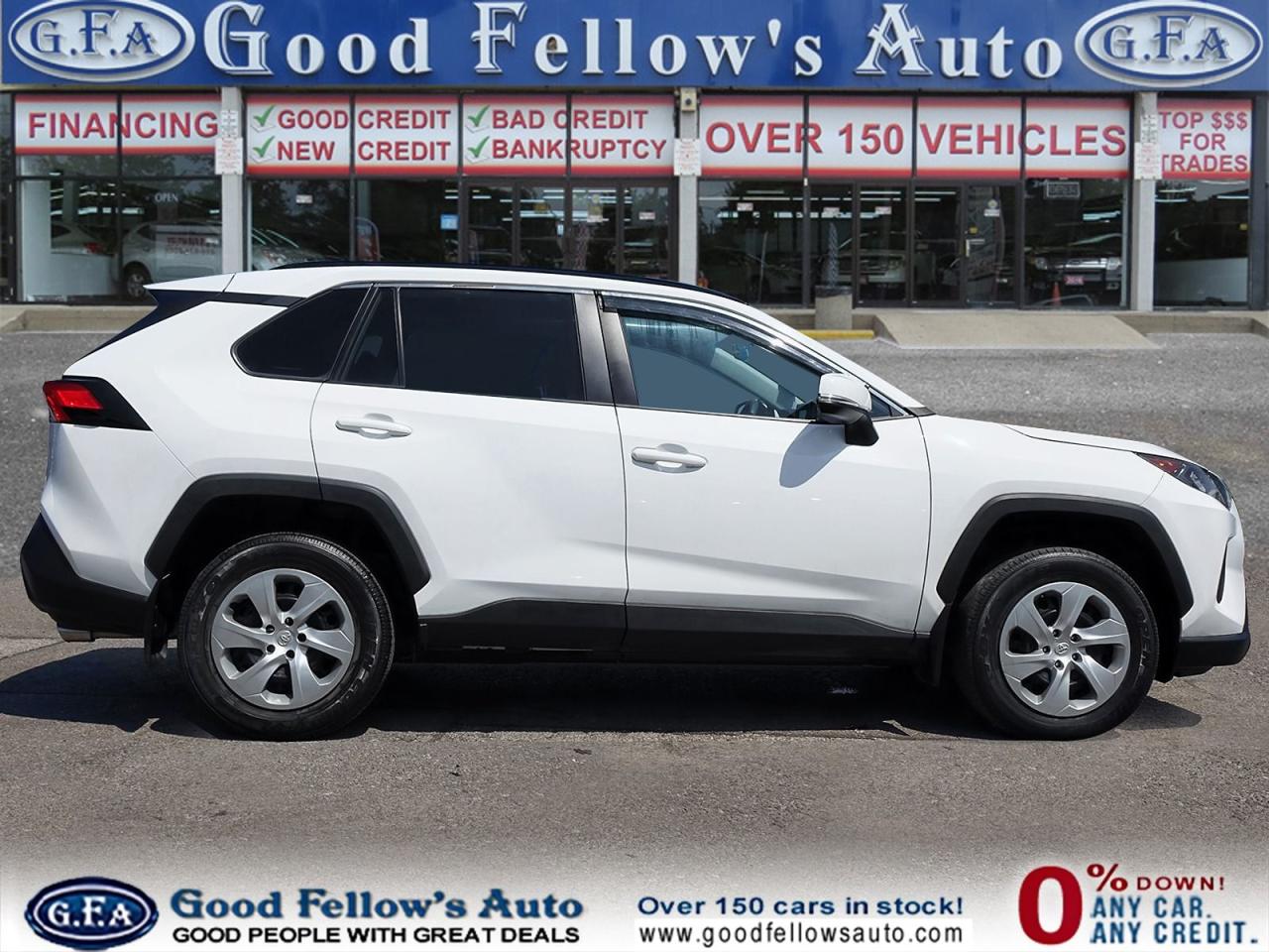 2021 Toyota RAV4 LE MODEL, AWD, REARVIEW CAMERA, HEATED SEATS, LANE Photo