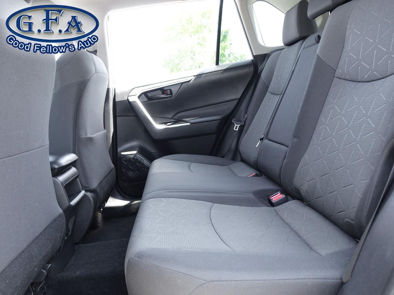 2021 Toyota RAV4 LE MODEL, AWD, REARVIEW CAMERA, HEATED SEATS, LANE Photo29