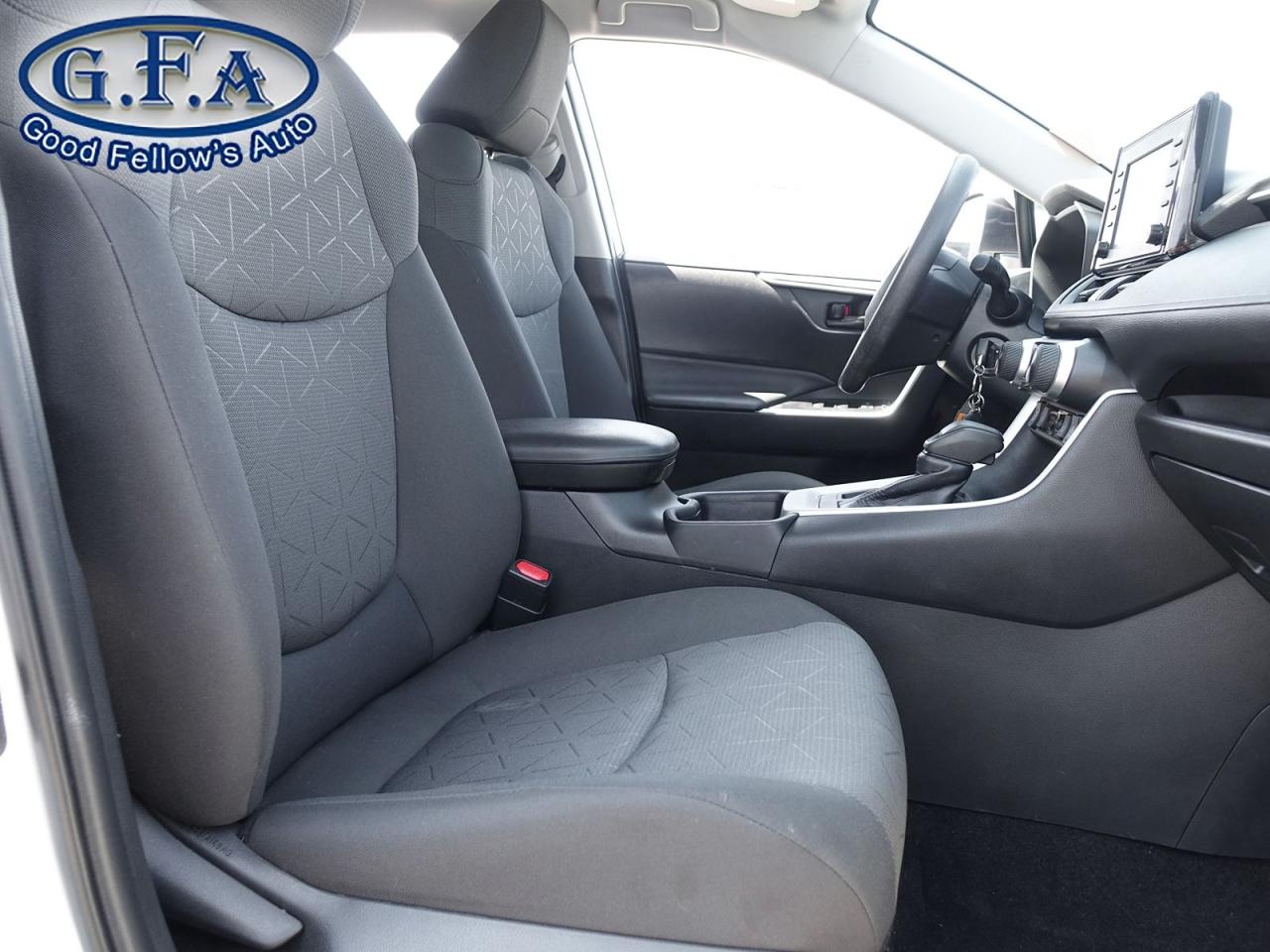 2021 Toyota RAV4 LE MODEL, AWD, REARVIEW CAMERA, HEATED SEATS, LANE Photo30