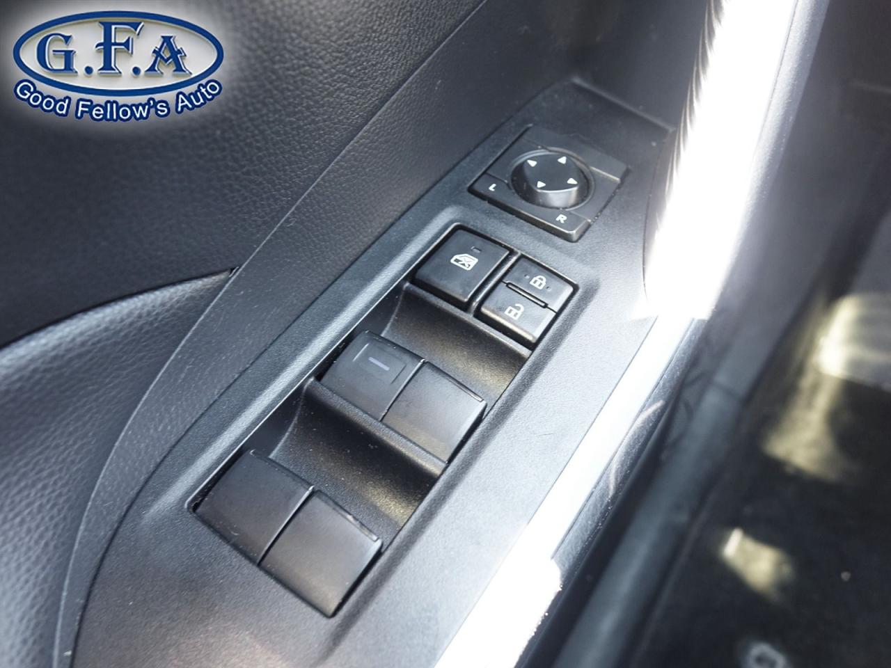 2021 Toyota RAV4 LE MODEL, AWD, REARVIEW CAMERA, HEATED SEATS, LANE Photo