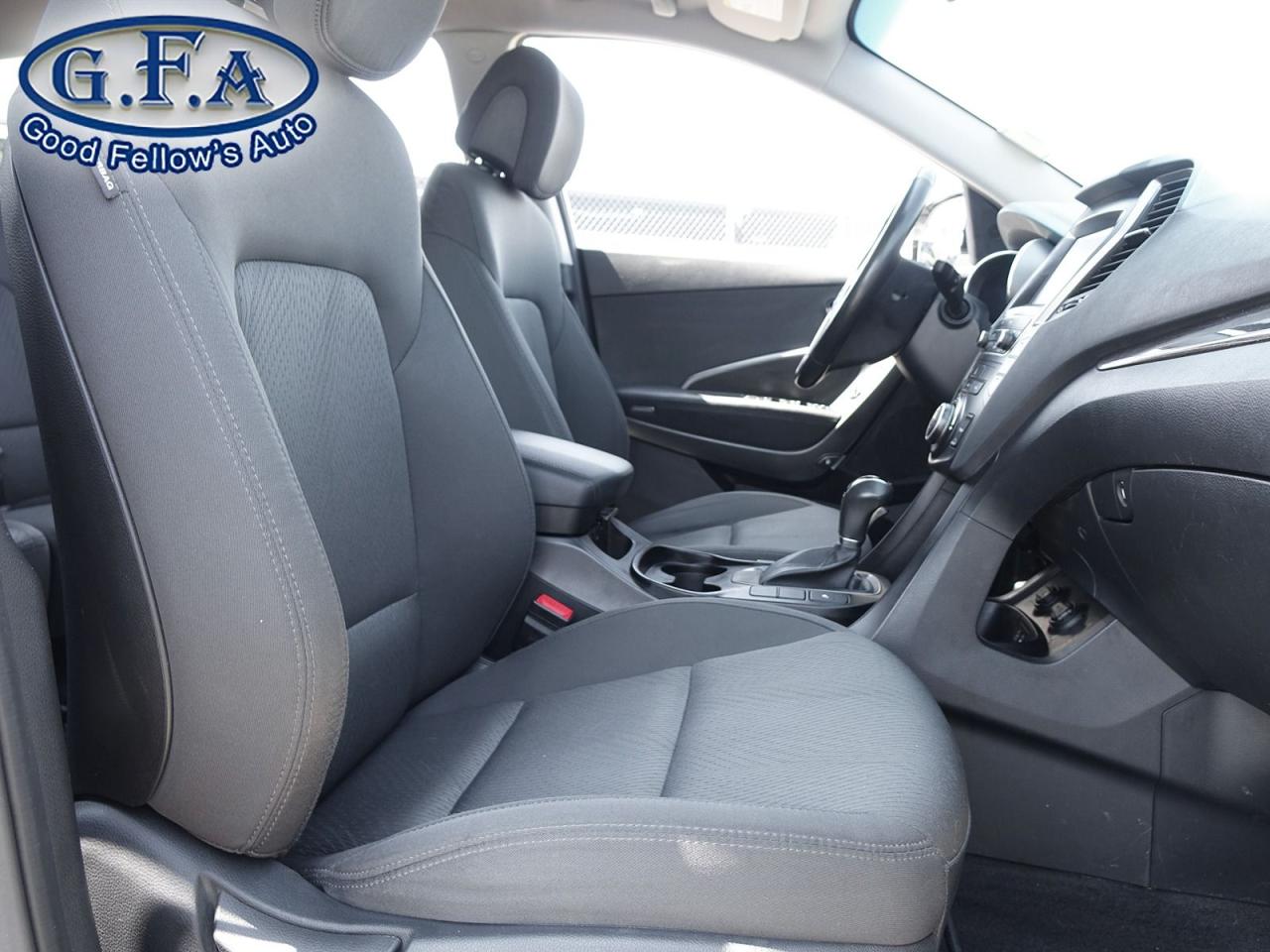 2019 Hyundai Santa Fe XL PREFERRED MODEL, AWD, 7 PASSENGER, REARVIEW CAMERA Photo32
