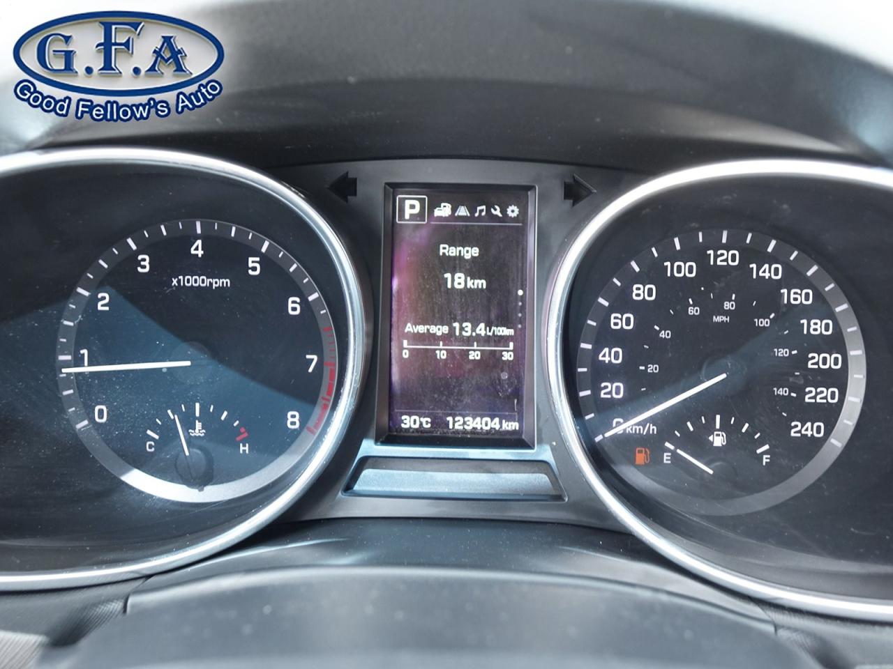 2019 Hyundai Santa Fe XL PREFERRED MODEL, AWD, 7 PASSENGER, REARVIEW CAMERA Photo17
