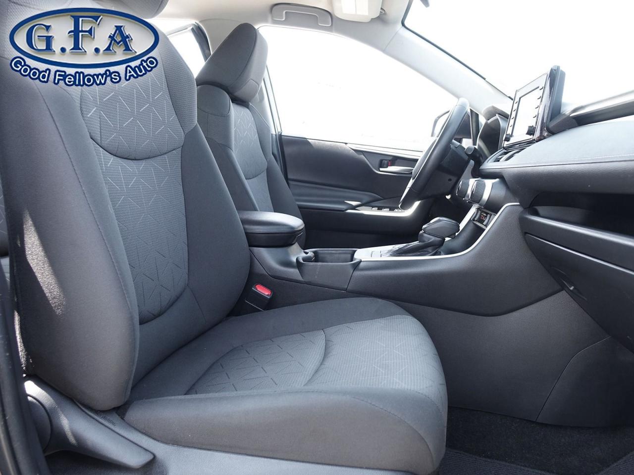 2021 Toyota RAV4 XLE MODEL, HYBRID, AWD, SUNROOF, REARVIEW CAMERA, - Photo #11