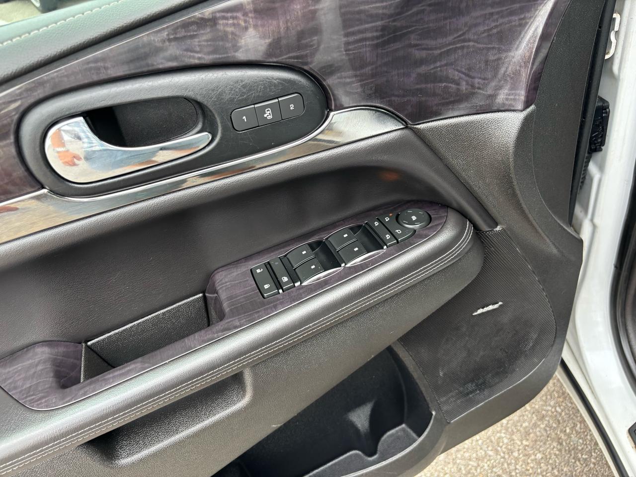 2017 Buick Enclave Premium ** AWD, BSM, LDW ** Photo