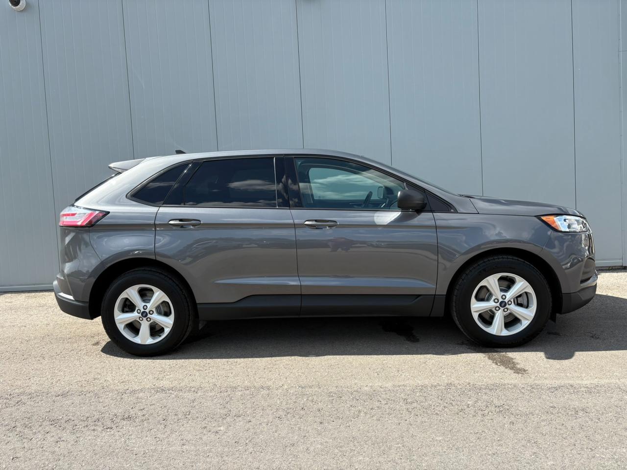 2022 Ford Edge One Owner | SE | AWD | 18" Wheels Photo