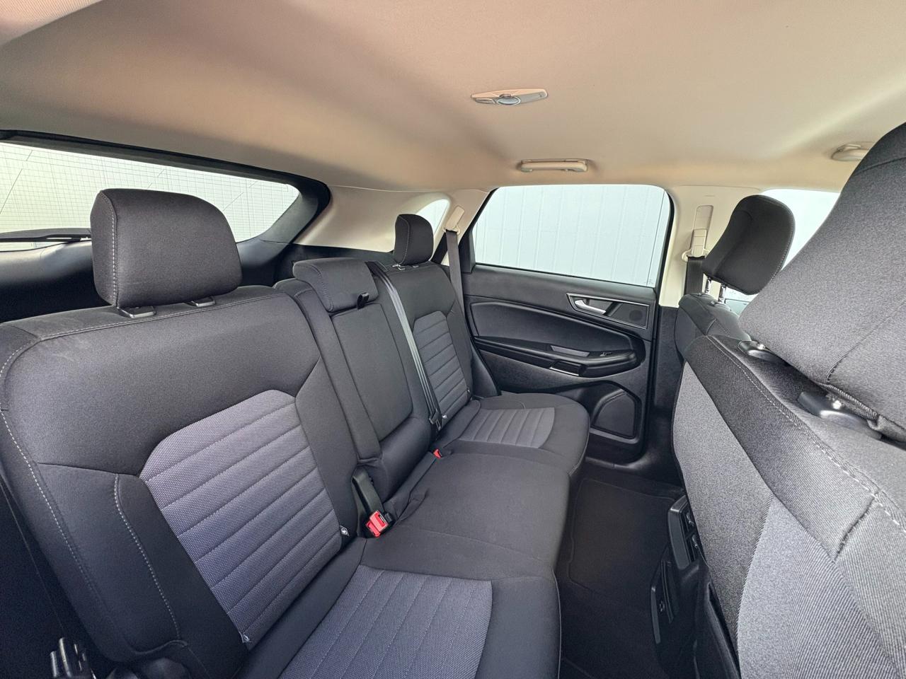 2022 Ford Edge One Owner | SE | AWD | 18" Wheels Photo