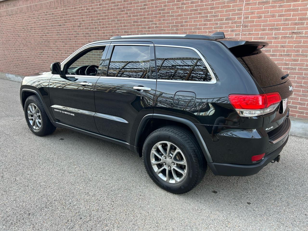 2014 Jeep Grand Cherokee Limited - Photo #4