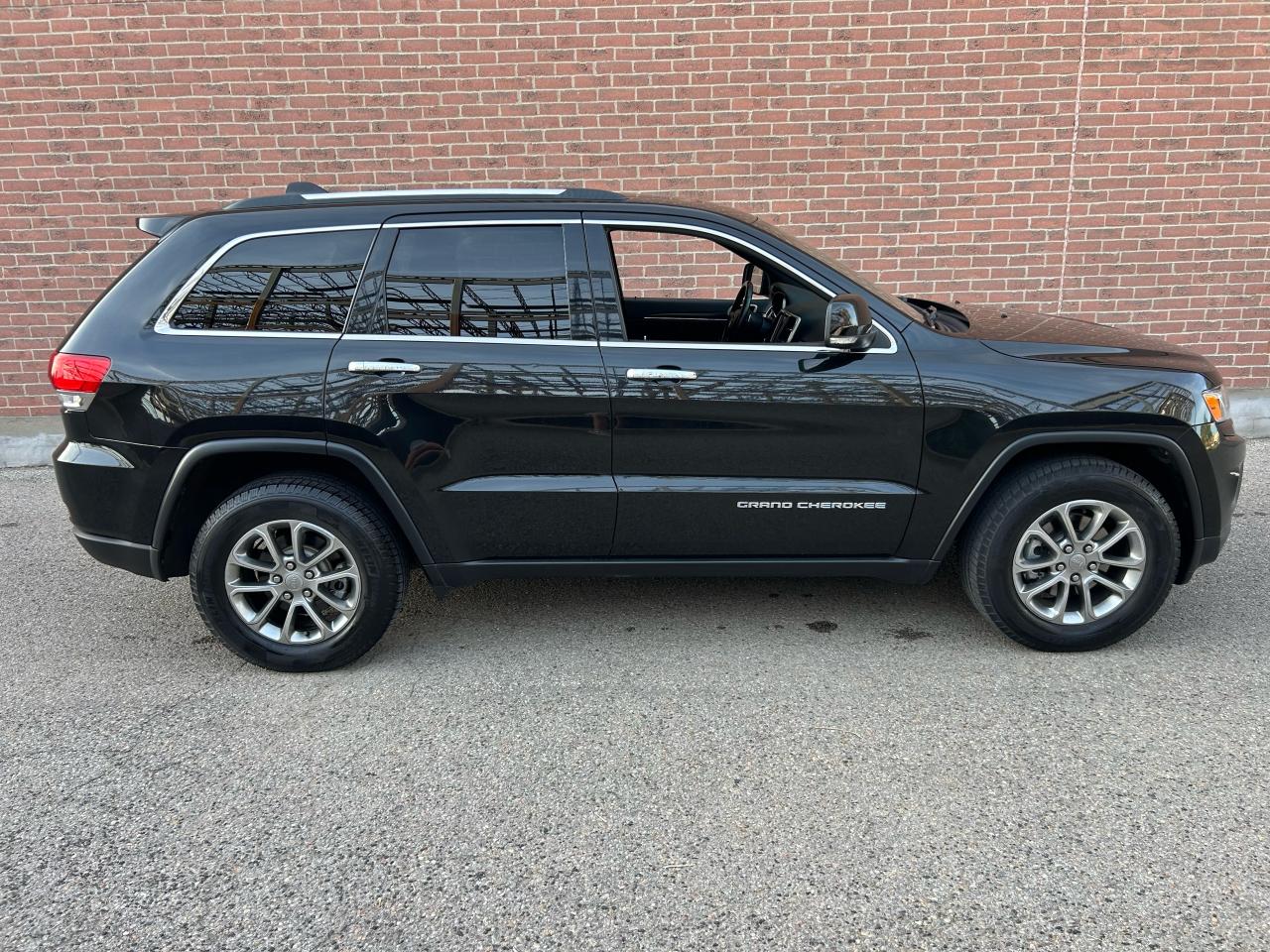 2014 Jeep Grand Cherokee Limited - Photo #6