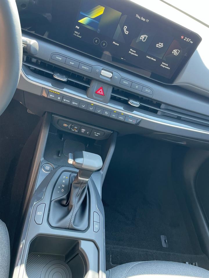 2025 Kia K4 EX Photo