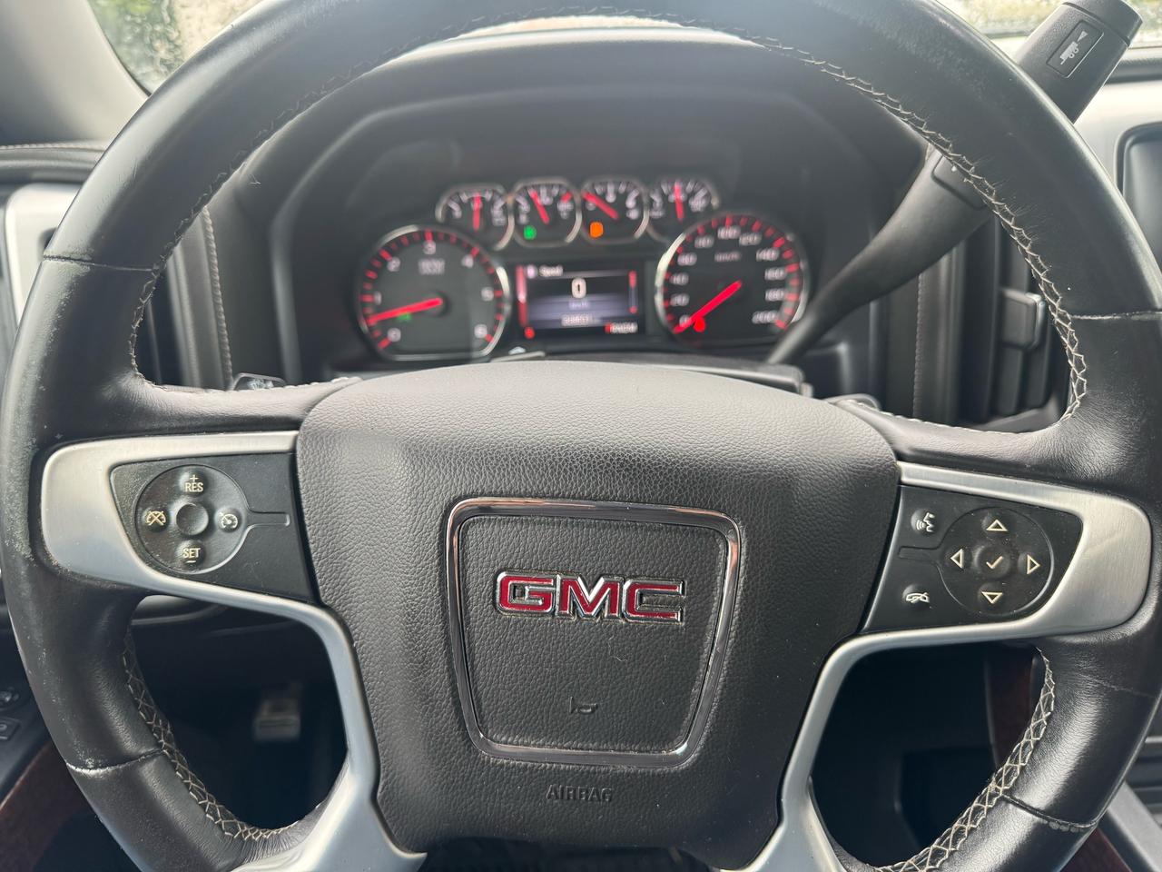 2015 GMC Sierra 1500 SLE Photo