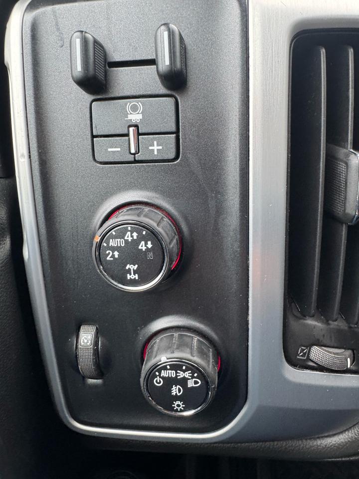 2015 GMC Sierra 1500 SLE Photo