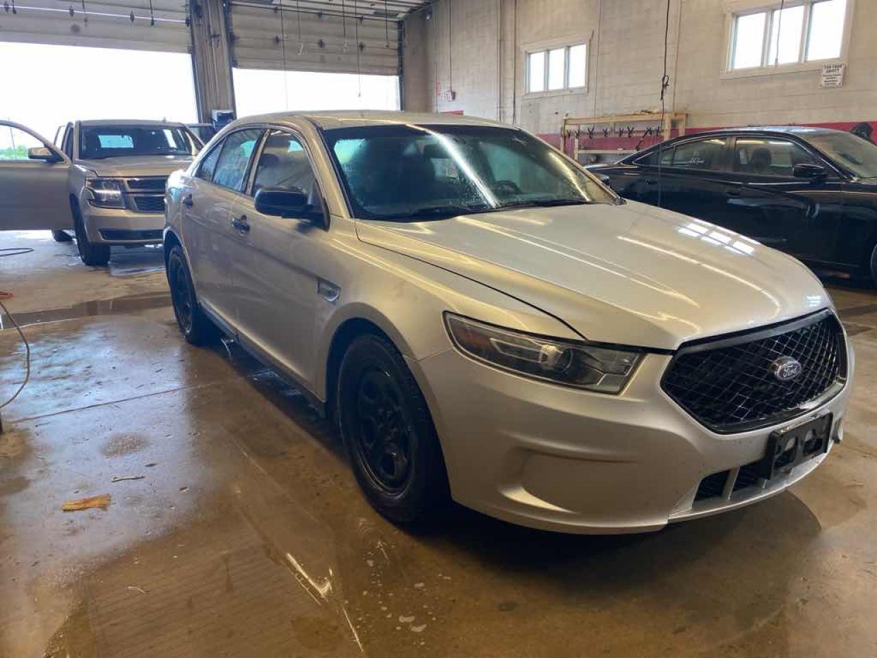 2017 Ford Taurus Police Inte - Photo #3