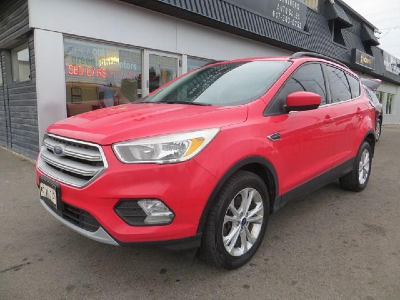 2018 Ford Escape CERTIFIED, 4 WHEEL DRIVE, LOW KM, REAR CAMERA - Photo #2