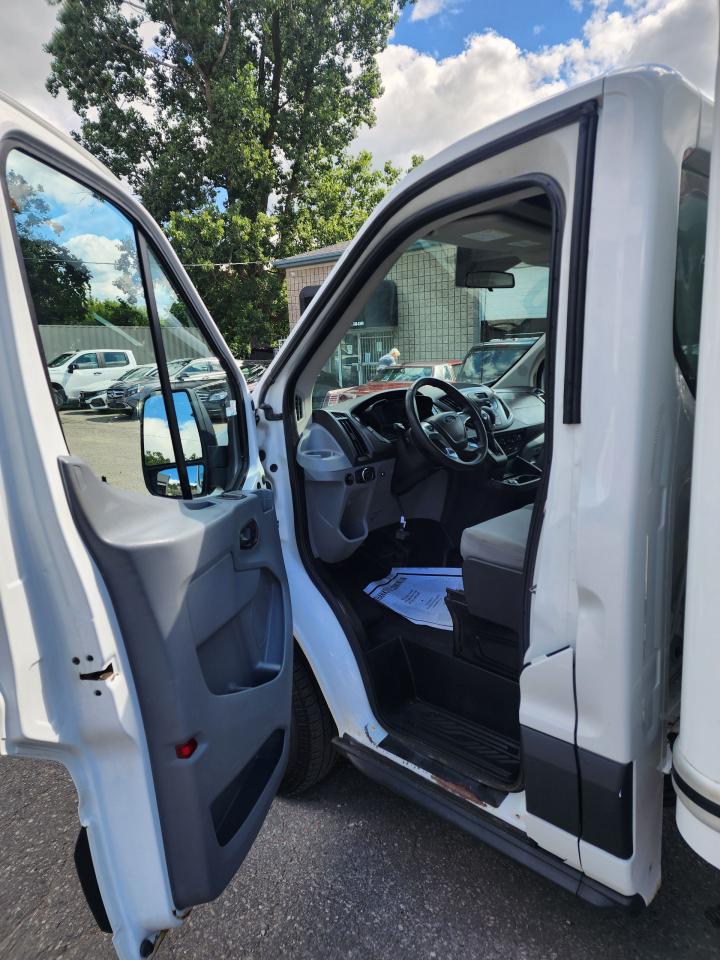 2018 Ford Transit Transit 350HD l Great Condition l Cube Truck - Photo #12