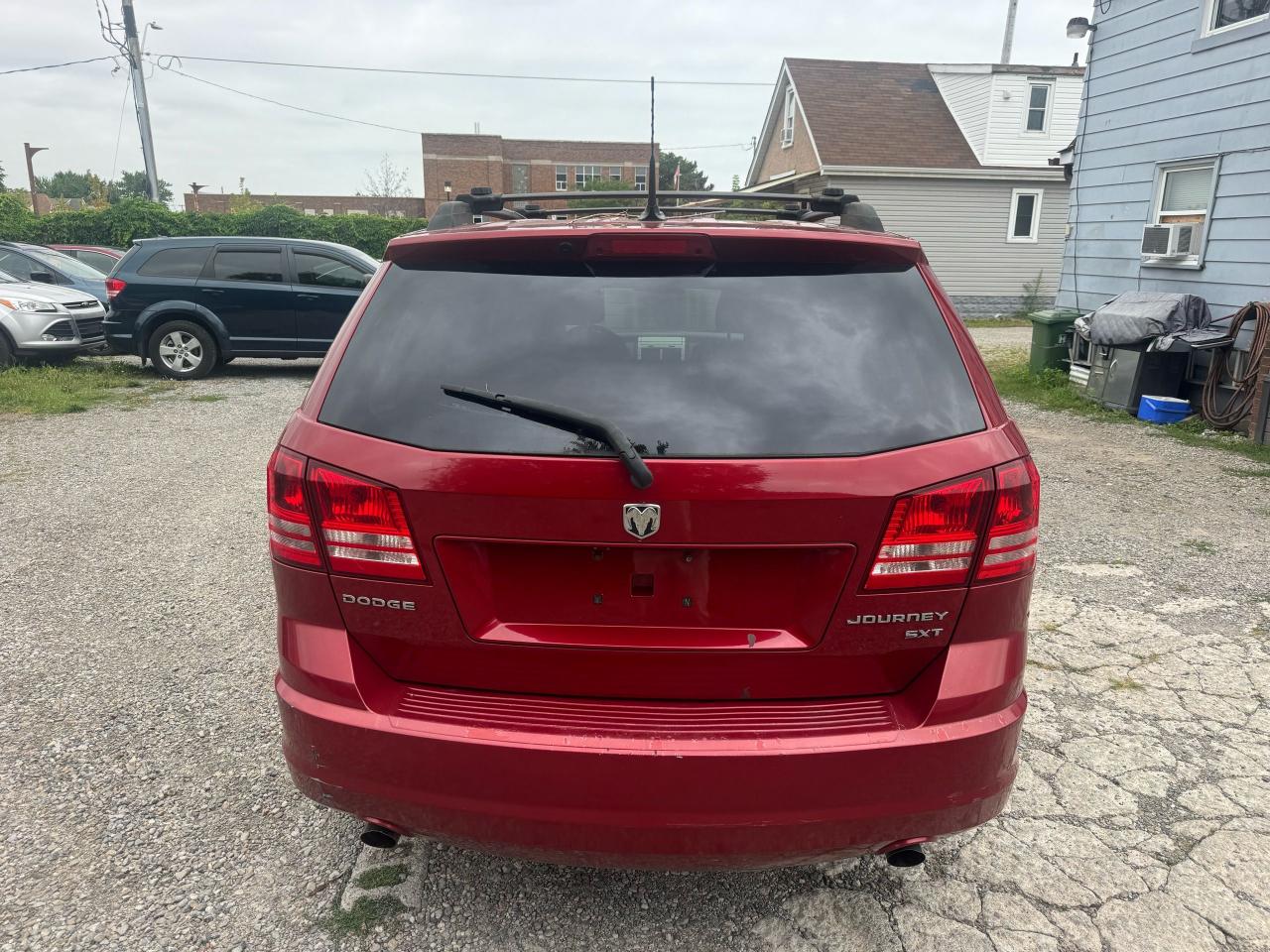 2010 Dodge Journey SXT - Photo #4