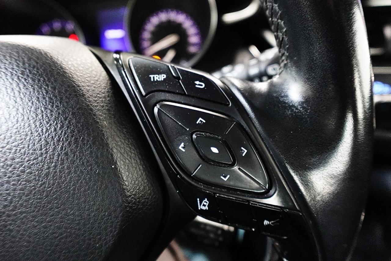 2018 Toyota C-HR XLE MODEL.0 CLAIM.WELL MAINTAIN,4 NEW TIRES ON IT - Photo #28