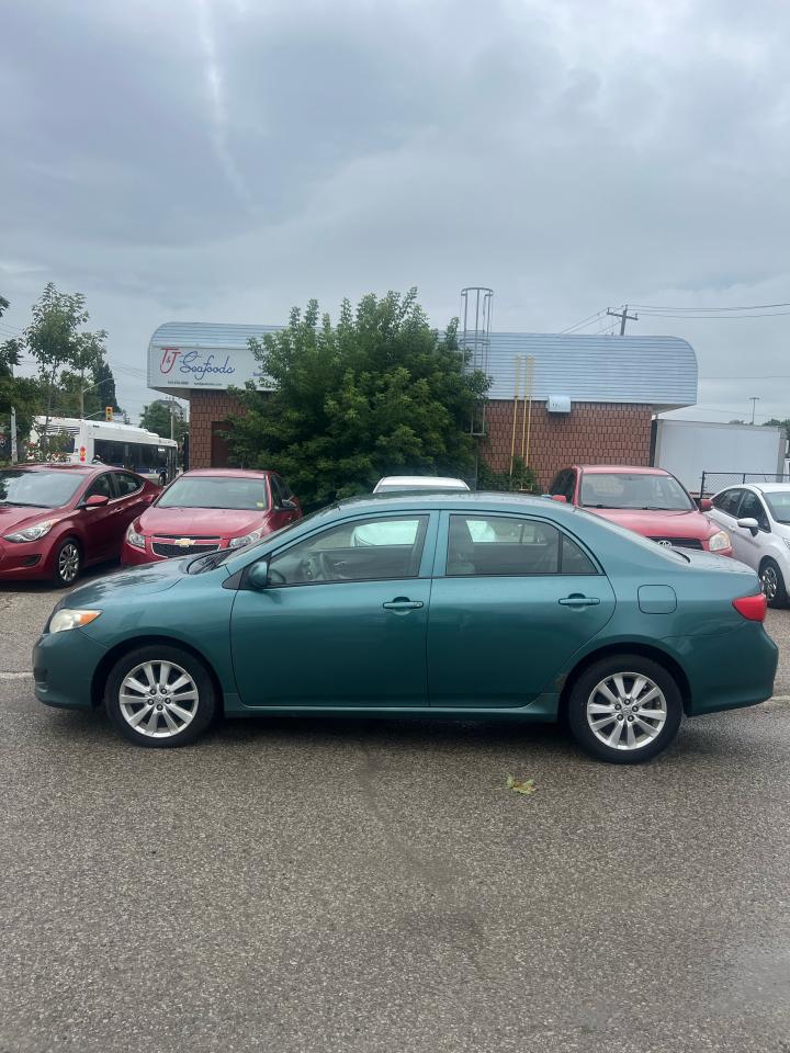 2010 Toyota Corolla 4DR SDN AUTO CE - Photo #2