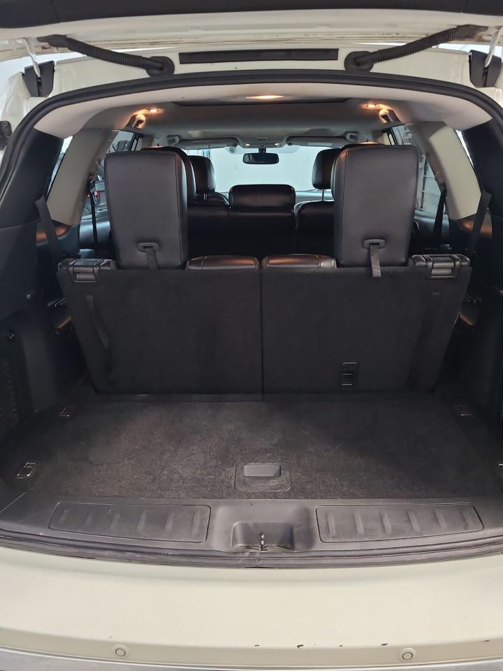 2018 Nissan Pathfinder SL PREMIUM - Photo #8