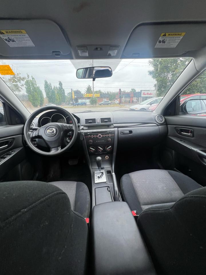 2008 Mazda MAZDA3 4dr Sdn Auto i Touring *Ltd Avail* - Photo #9