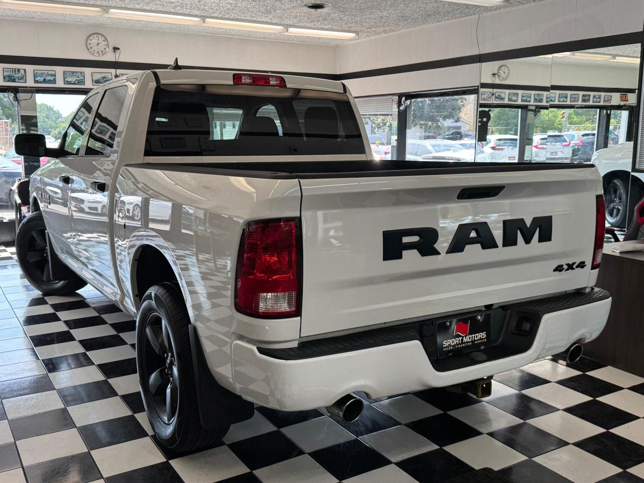 2019 RAM 1500 Classic Express 4x4 Crew+New Tires+Brakes+CLEAN CARFAX Photo13