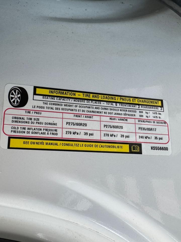 2019 RAM 1500 Classic Express 4x4 Crew+New Tires+Brakes+CLEAN CARFAX - Photo #37