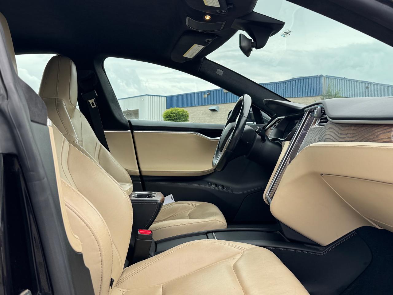 2016 Tesla Model S 90D **FREE UNLIMITED SUPERCHARGING** - Photo #29