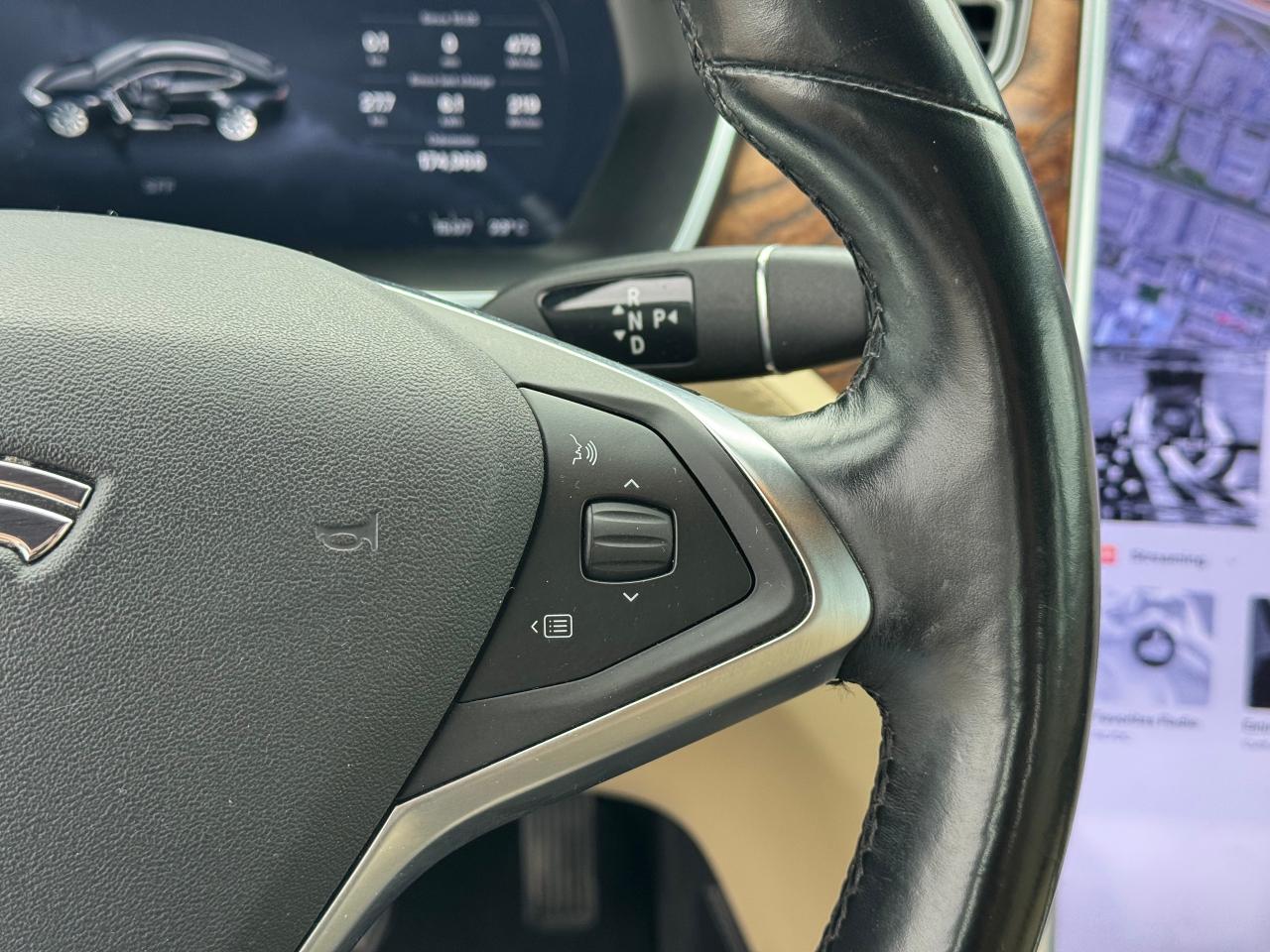 2016 Tesla Model S 90D **FREE UNLIMITED SUPERCHARGING** - Photo #19