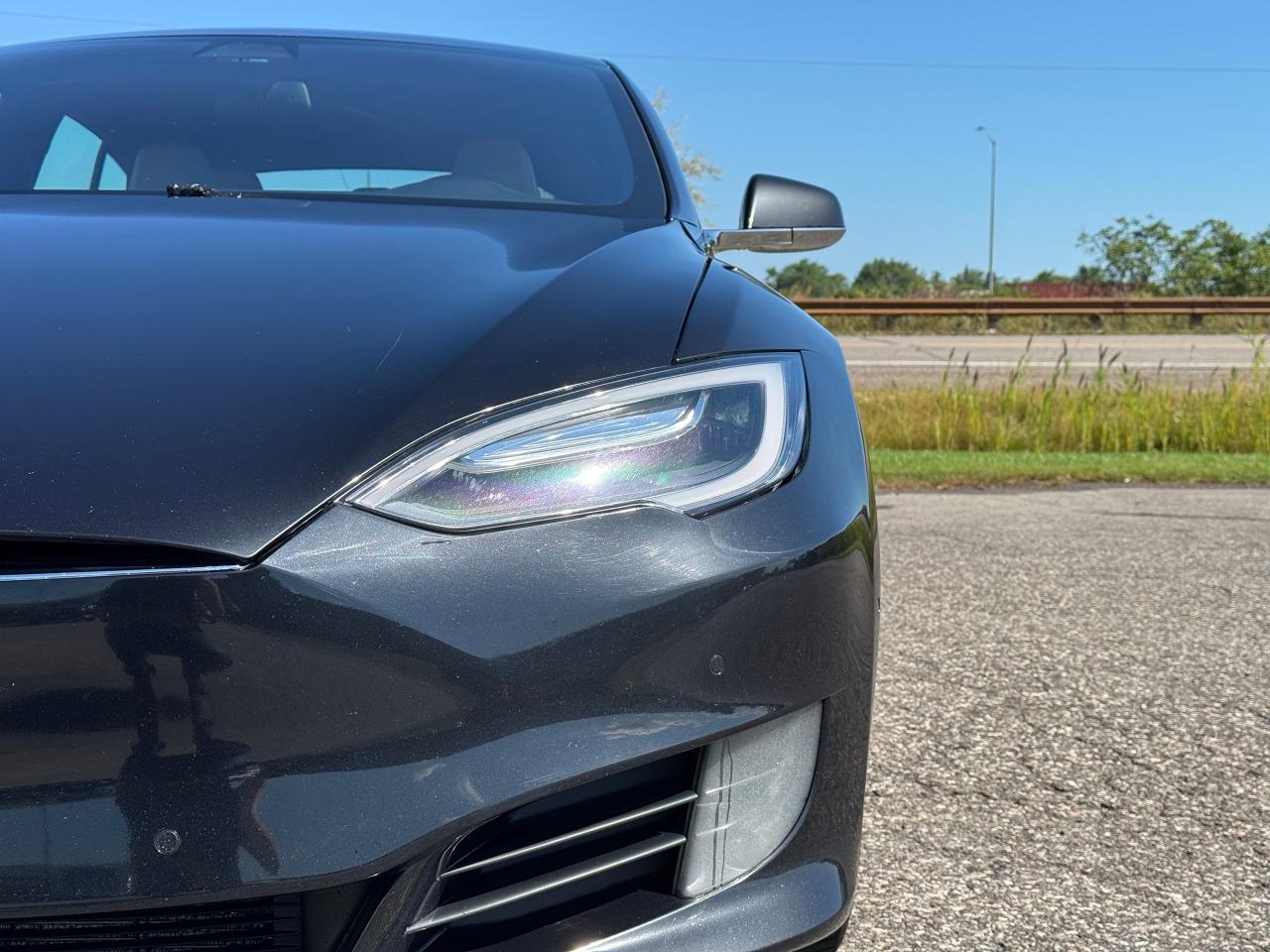 2016 Tesla Model S 90D **FREE UNLIMITED SUPERCHARGING** - Photo #11