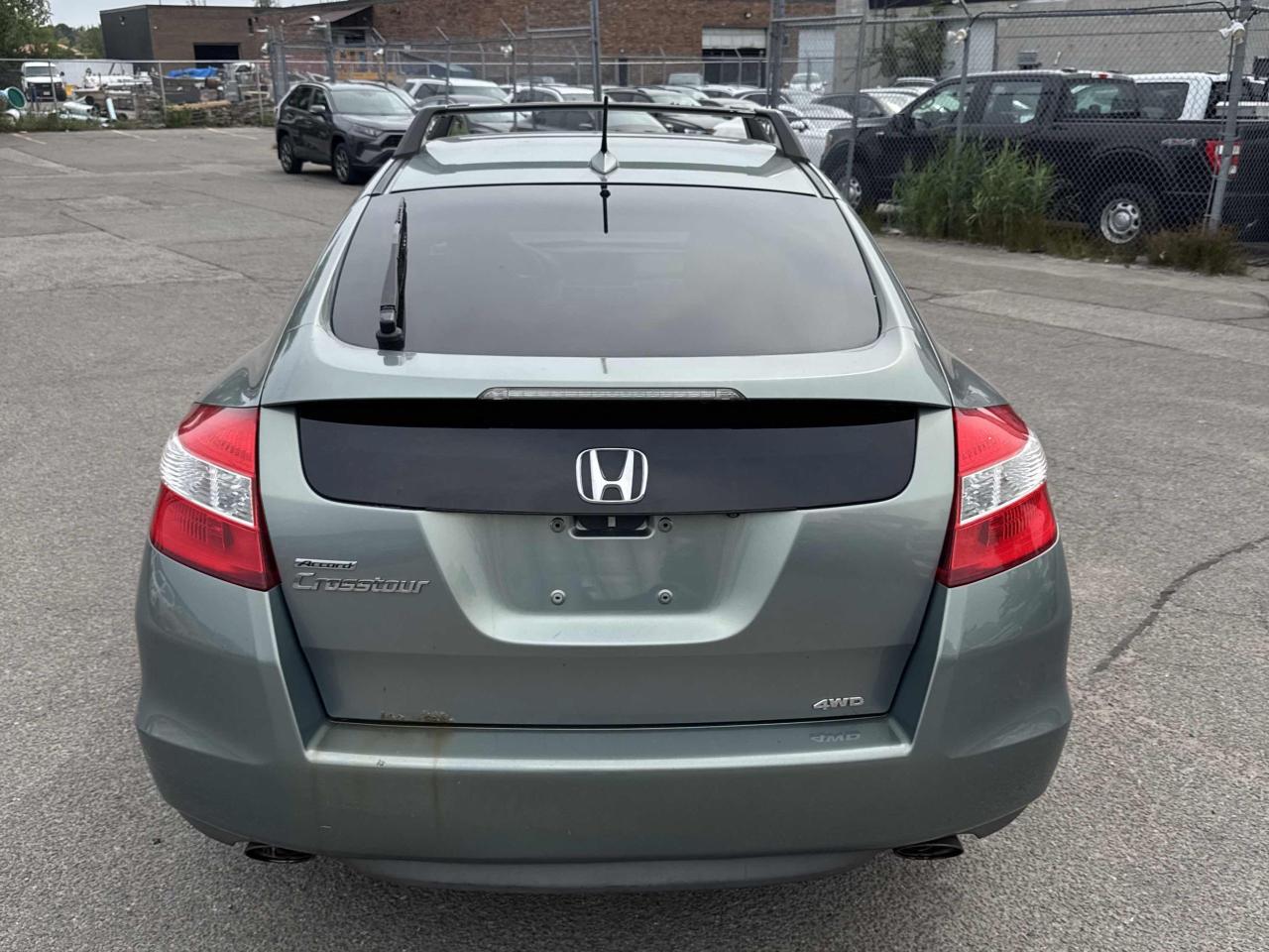 2011 Honda Accord Crosstour AS IS Photo11