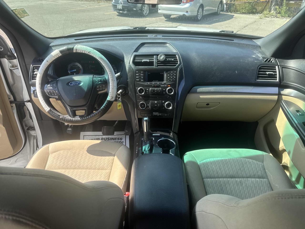 2016 Ford Explorer AS IS Photo14