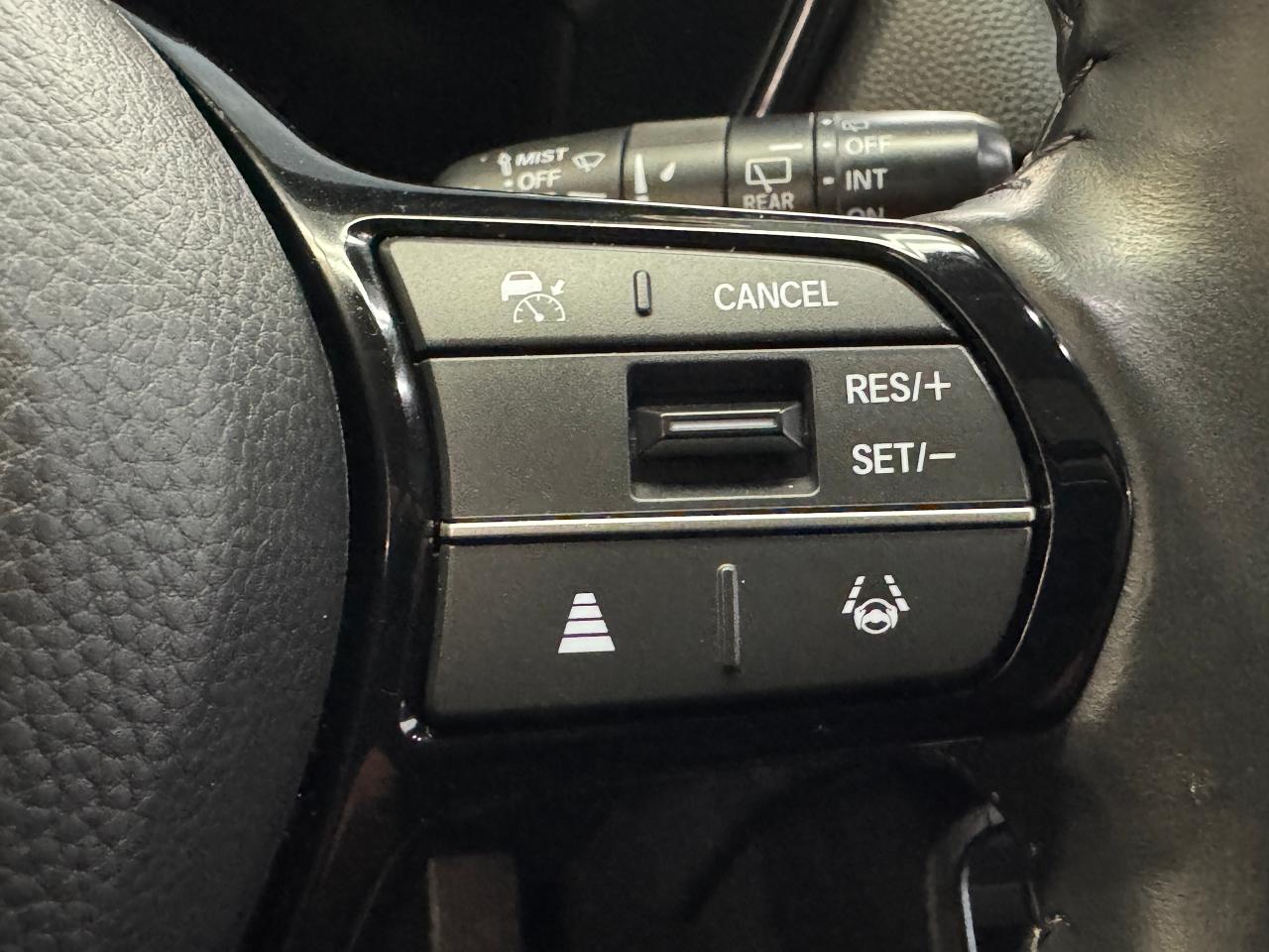 2023 Honda CR-V Sport-B AWD+Roof+Like New! One Owner! Clean Carfax Photo45