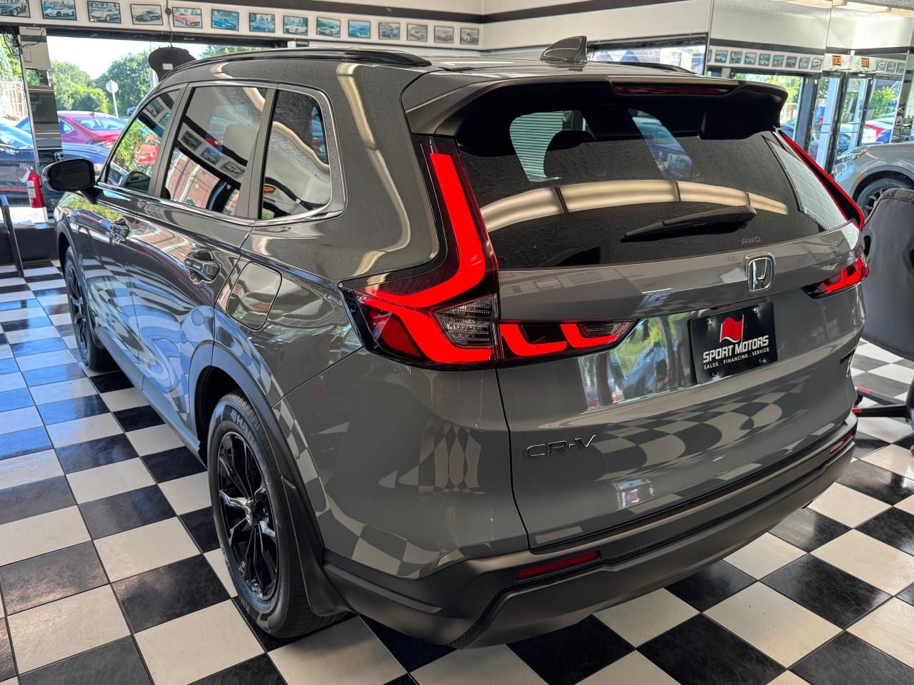 2023 Honda CR-V Sport-B AWD+Roof+Like New! One Owner! Clean Carfax Photo6