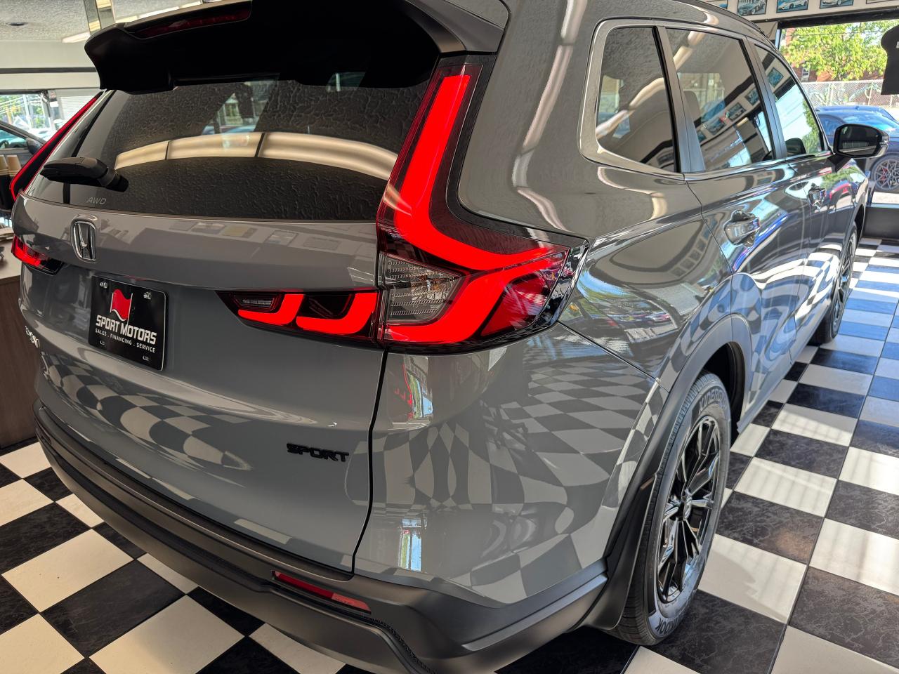 2023 Honda CR-V Sport-B AWD+Roof+Like New! One Owner! Clean Carfax Photo39